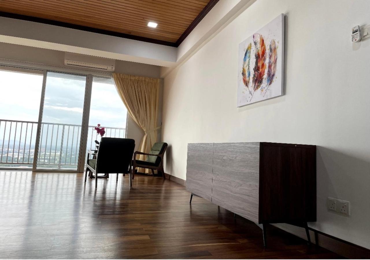 The Venus - Spacious Wooden Top Floor Apartment 实兆远 外观 照片